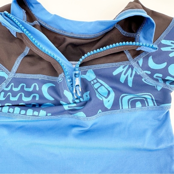 Patagonia Baby Board Shorts x 2 and Shirt Size 6-12 months - Picture 9 of 9